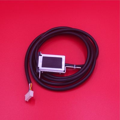 KYB-M370P-000 10051A58 ASSY-EXT-FEEDER-PWR日立Smtの予備品